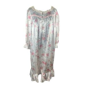 Amanda Stewart 1xl delicate rose floral cottagecore feminine nightgown